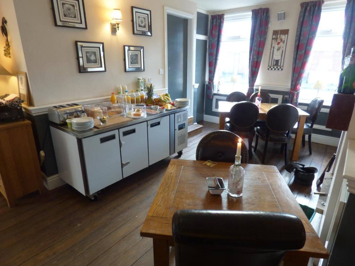 Wheldale Hotel Castleford Eksteriør billede
