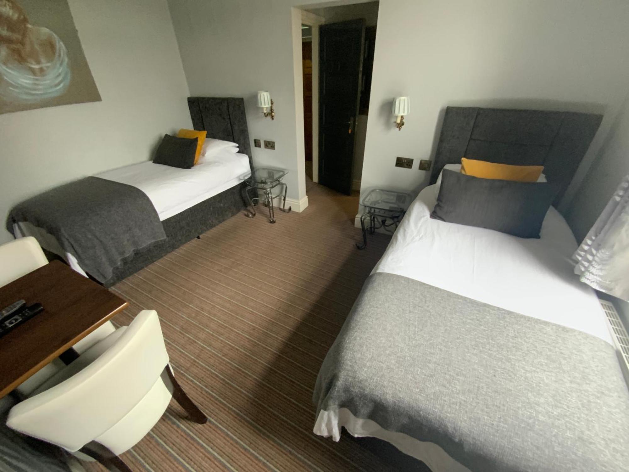 Wheldale Hotel Castleford Eksteriør billede